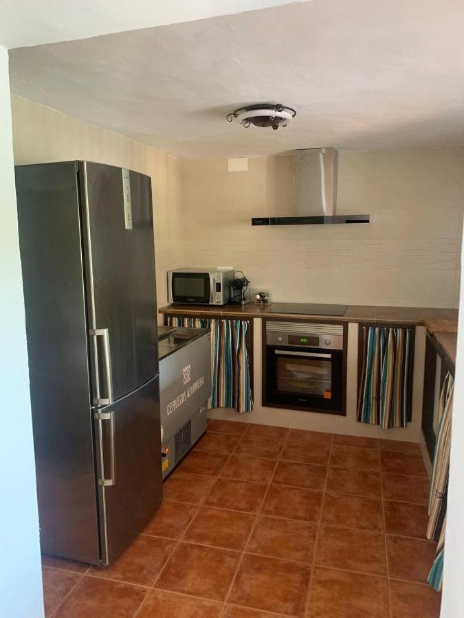 Priego de Córdoba Alojamiento Rural Cortijo Alameda, Las Lagunillas מראה חיצוני תמונה