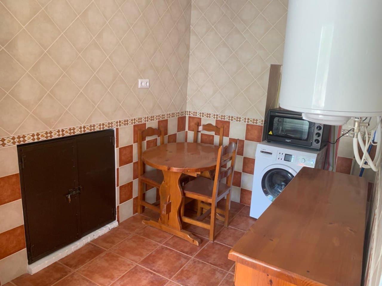 Priego de Córdoba Alojamiento Rural Cortijo Alameda, Las Lagunillas מראה חיצוני תמונה